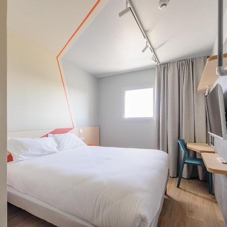 Ibis Budget La Rochelle Puilboreau Esterno foto