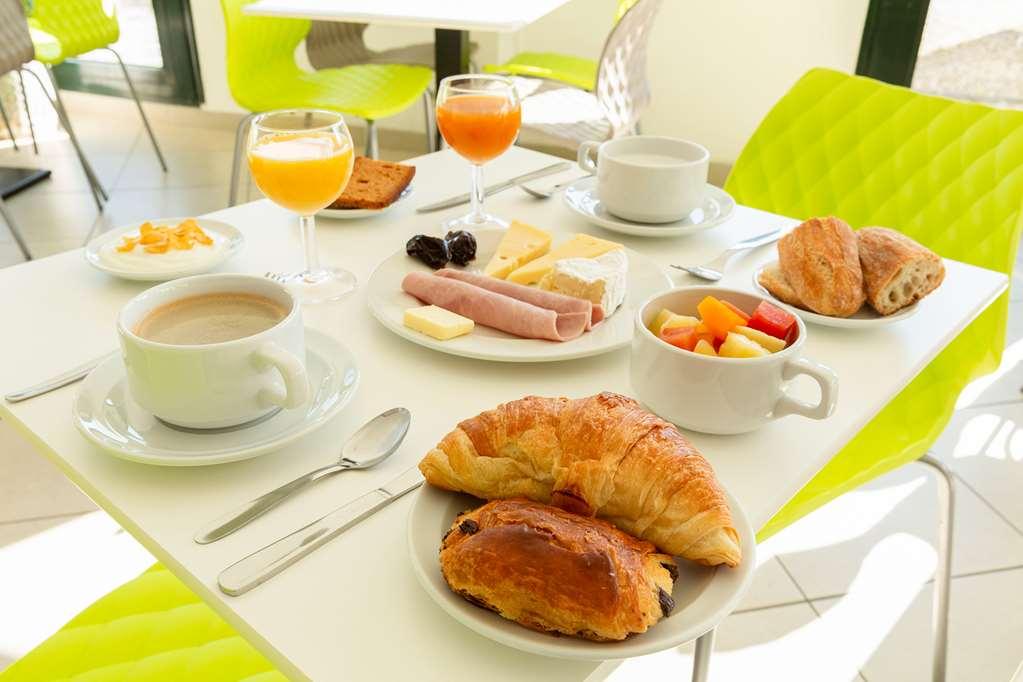 Ibis Budget La Rochelle Puilboreau Amenities foto