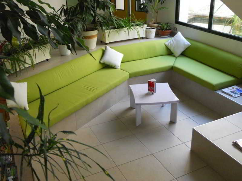 Ibis Budget La Rochelle Puilboreau Esterno foto
