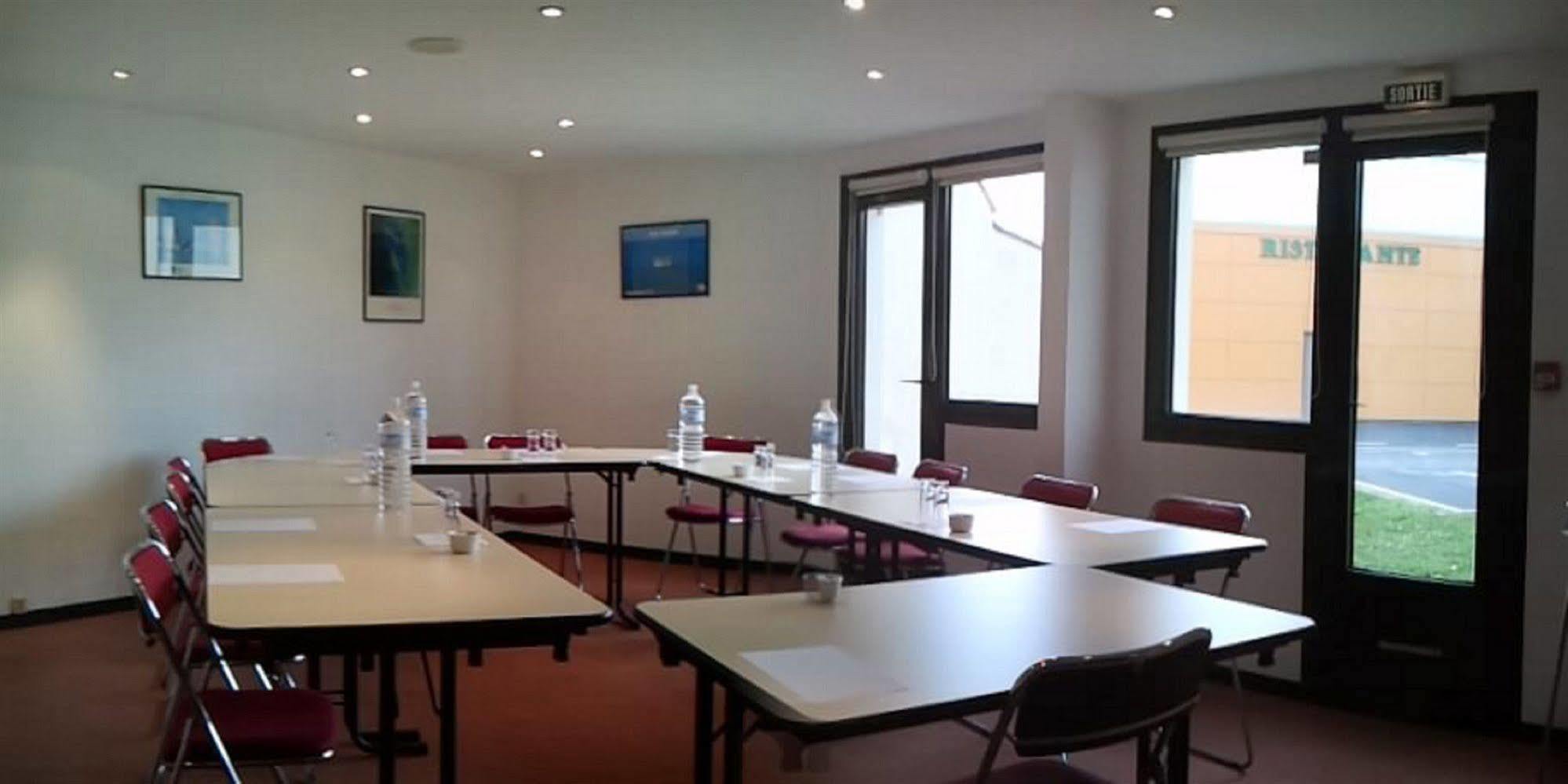Ibis Budget La Rochelle Puilboreau Esterno foto